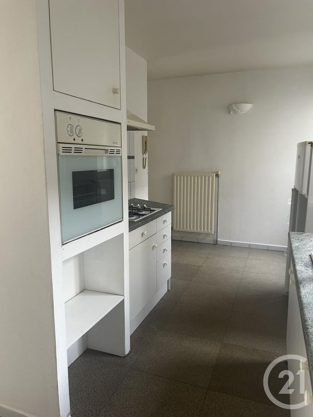 Appartement F2 à louer ETAIN